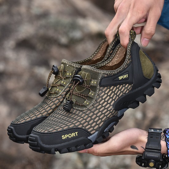 Lightweight Breathable Mesh Outdoor Hiking Sneakers