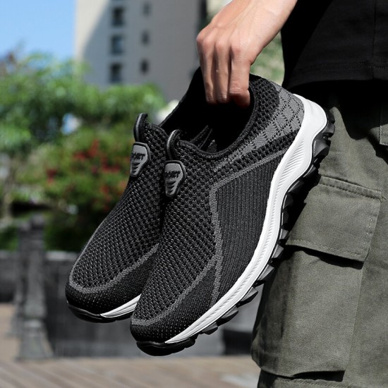 Men Breathable Fabric Comfy Sole Non Slip Casual Running Shoes